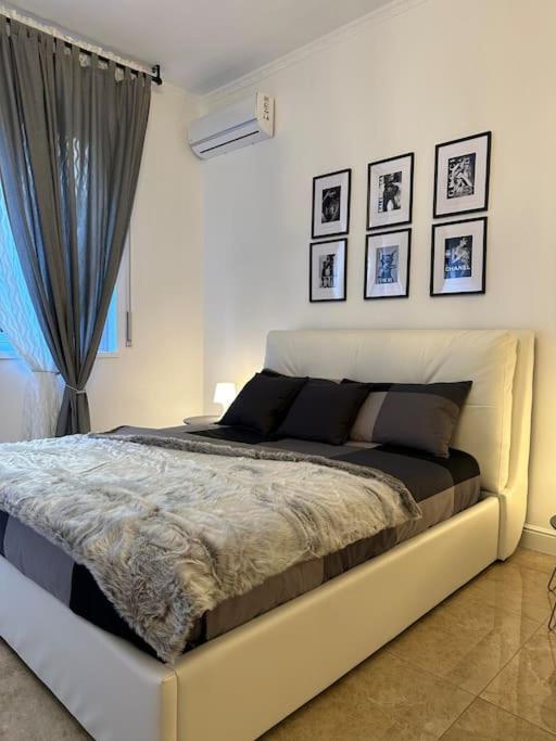 San Babila - Luxury Milanese Apartment المظهر الخارجي الصورة