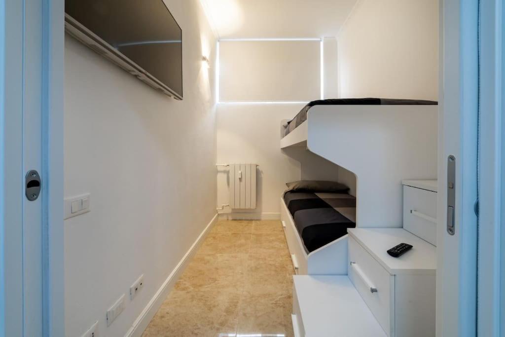 San Babila - Luxury Milanese Apartment المظهر الخارجي الصورة